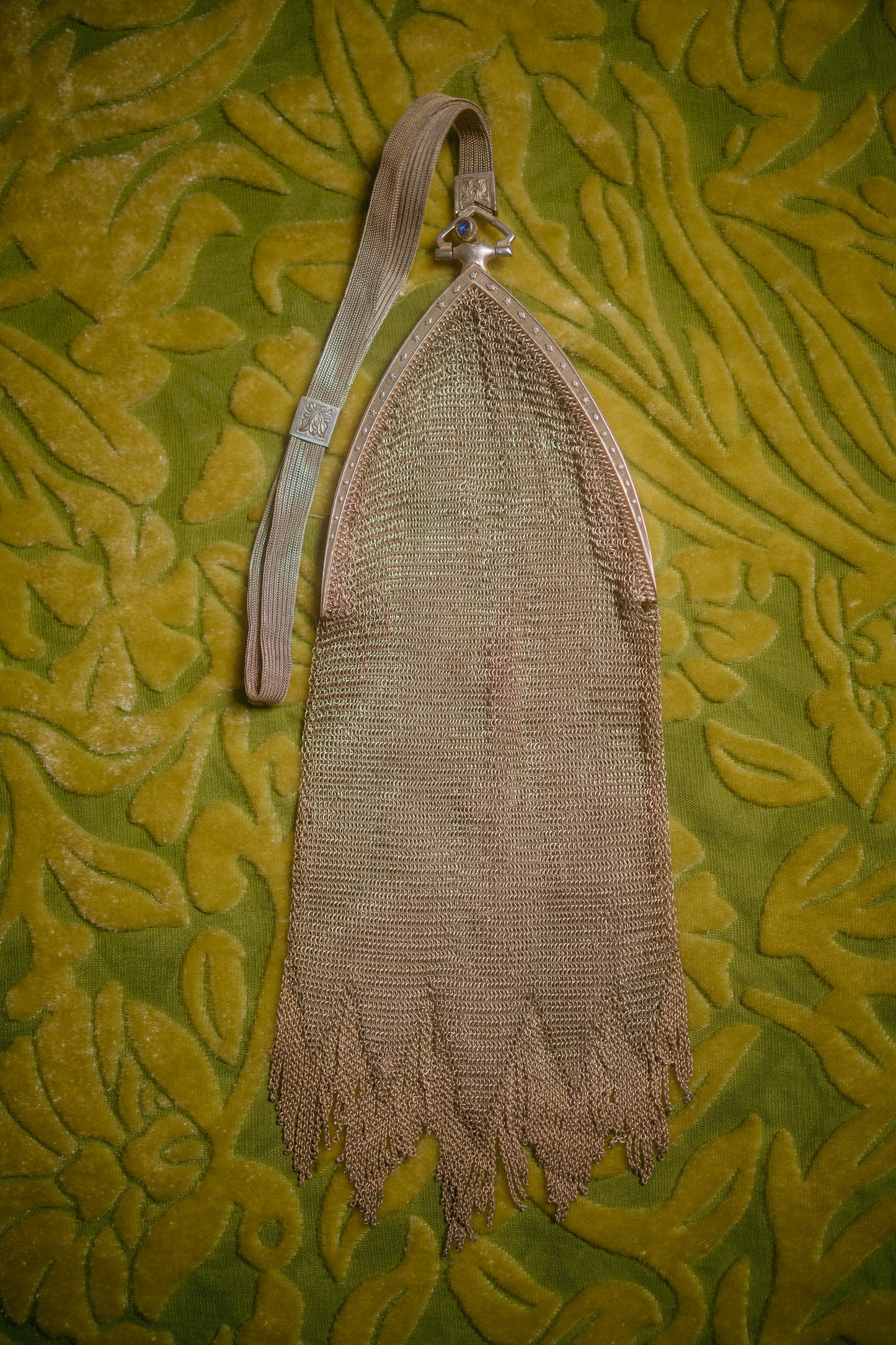 Whiting & Davis Art Deco Cathedral Frame Mesh Purse