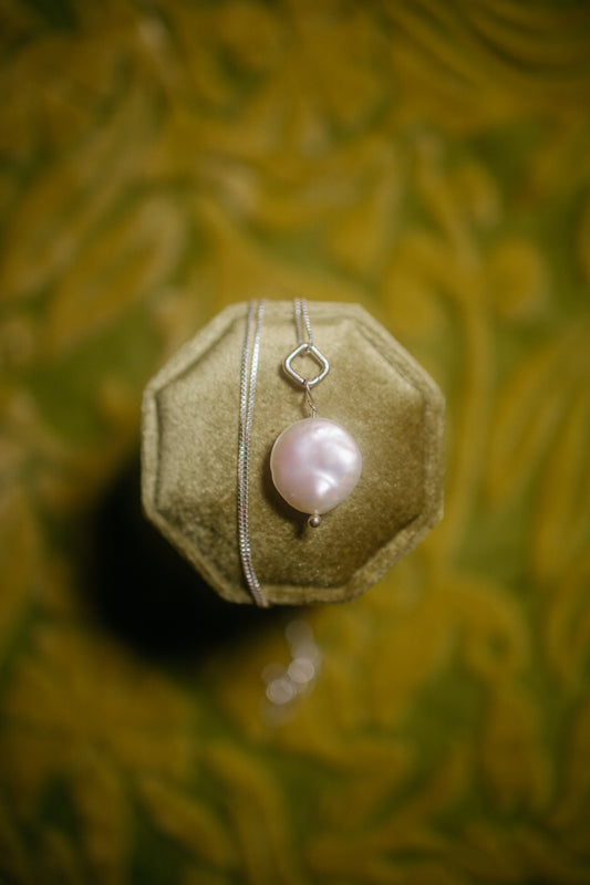Sterling Silver Vintage Baroque Pearl Pendant Necklace